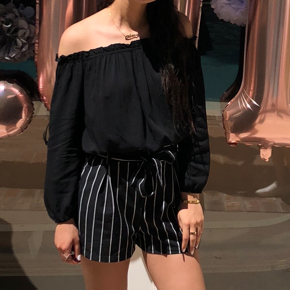 Brandy strapless long sleeve crop top